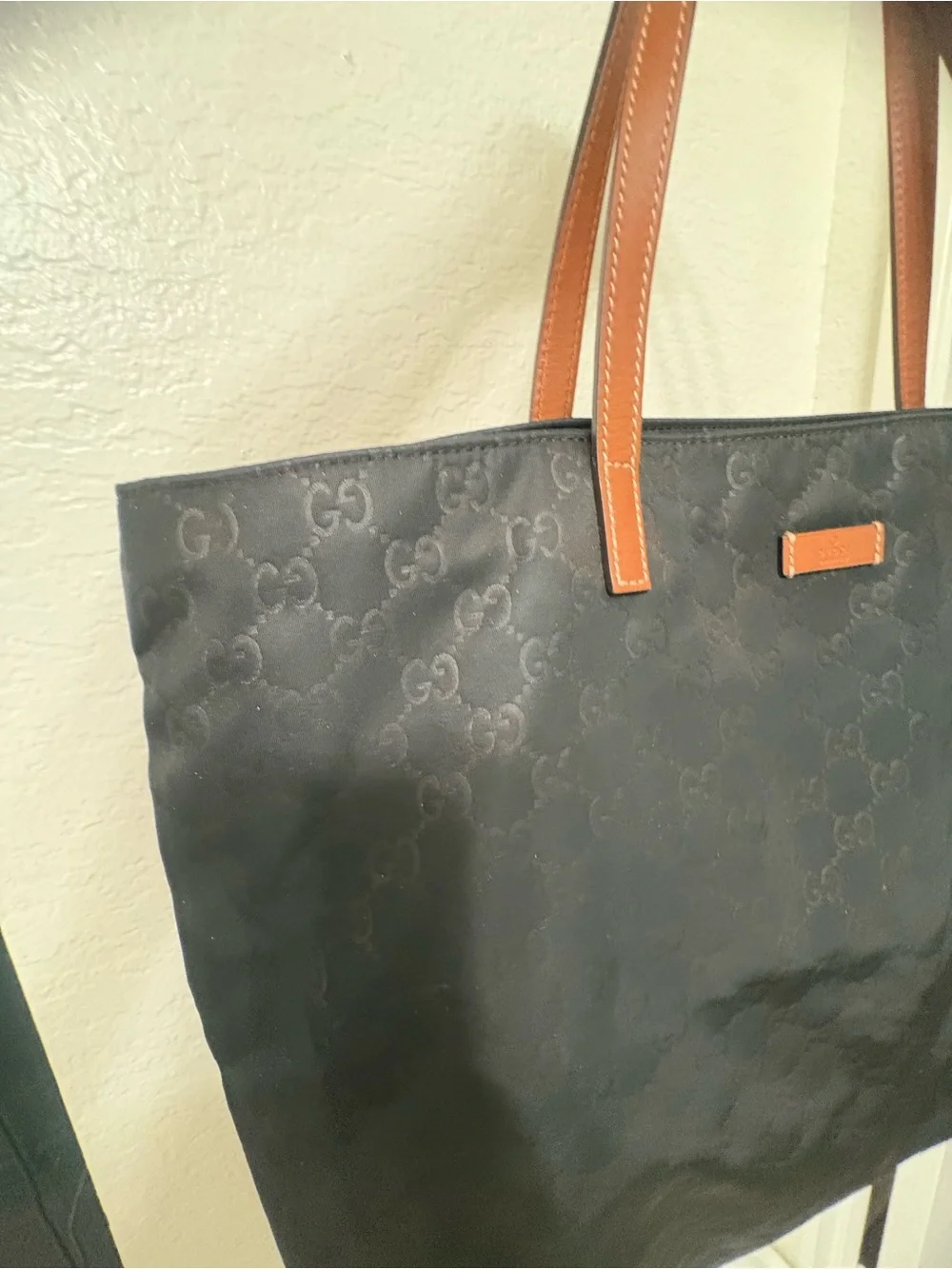 Auth Gucci Black Nylon Tote Bag Large Shoulder Bag Leather Trim 17x14 - Picture 2 of 13